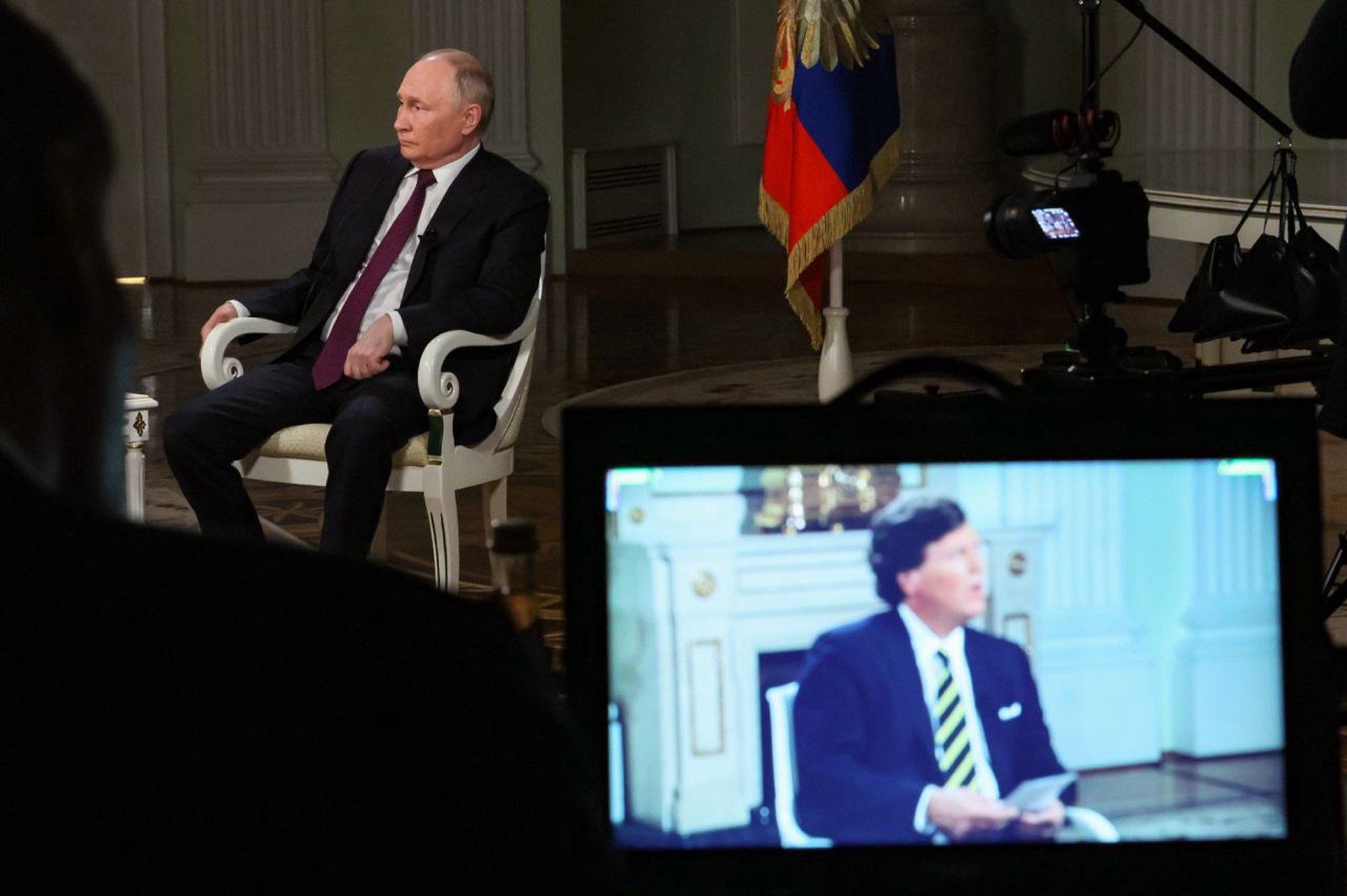Эксперт объяснил, что Путин хотел донести элитам США и обычным американцам в интервью Карлсону