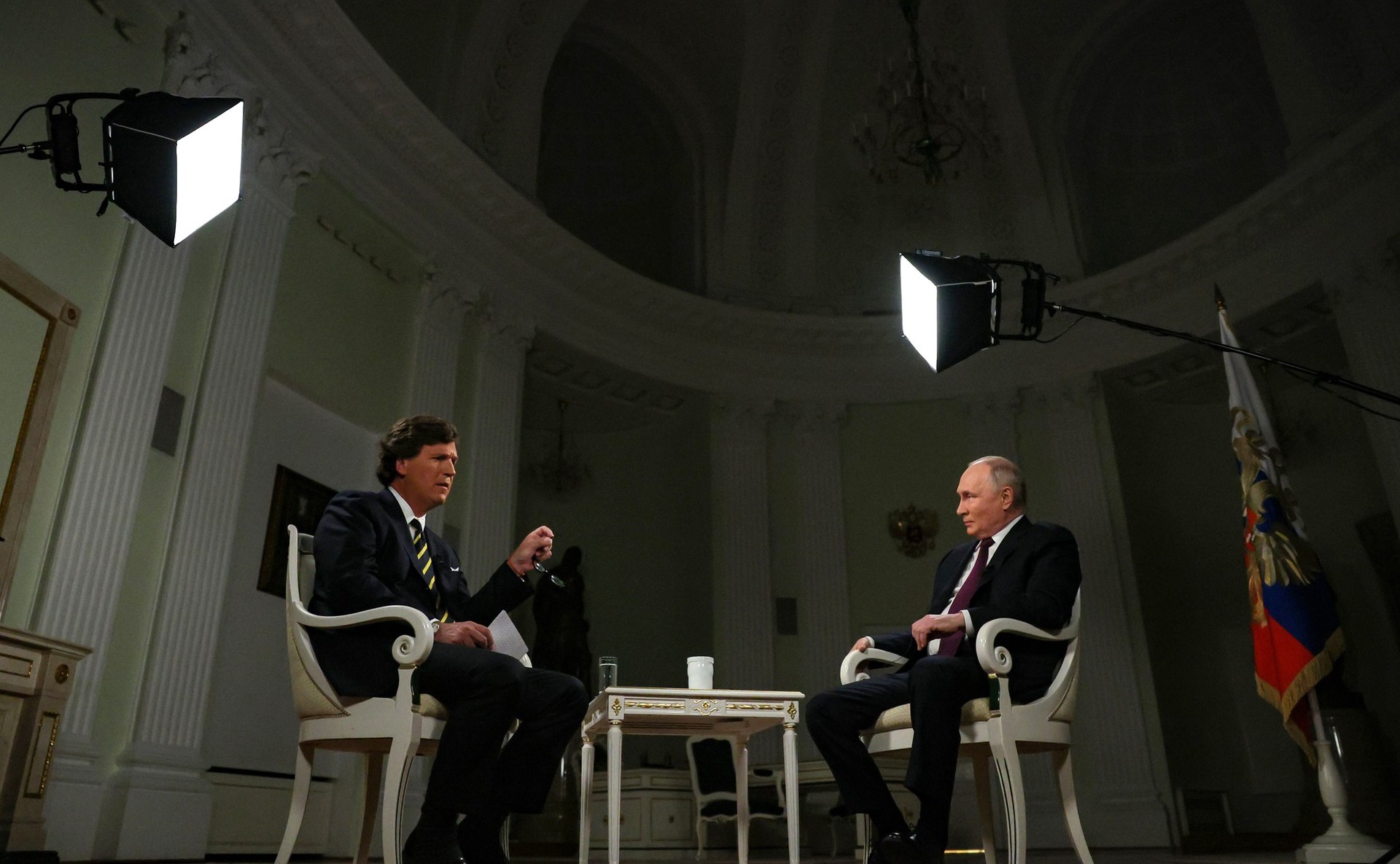 «Царьград»: Карлсон взял интервью в Москве не только у Путина