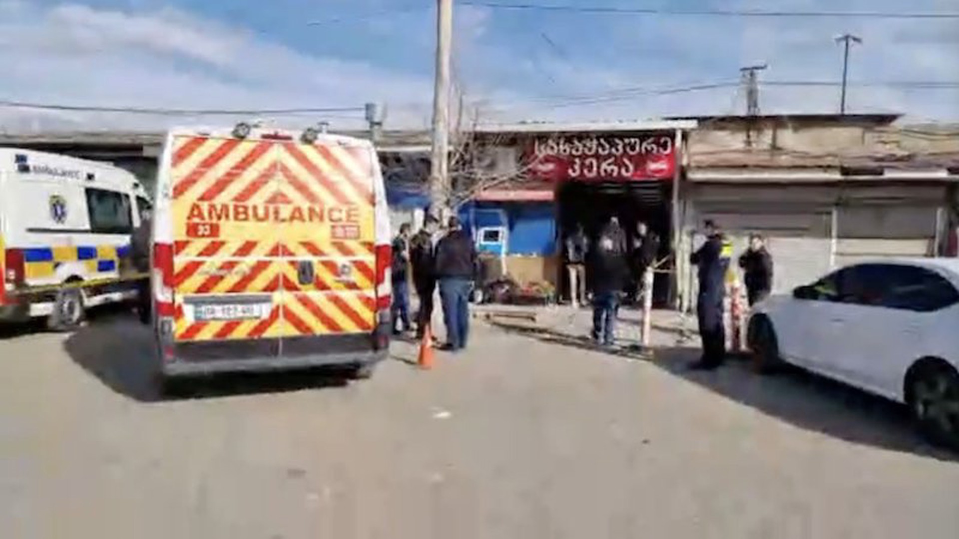 Четыре человека погибли в результате стрельбы на рынке в Грузии