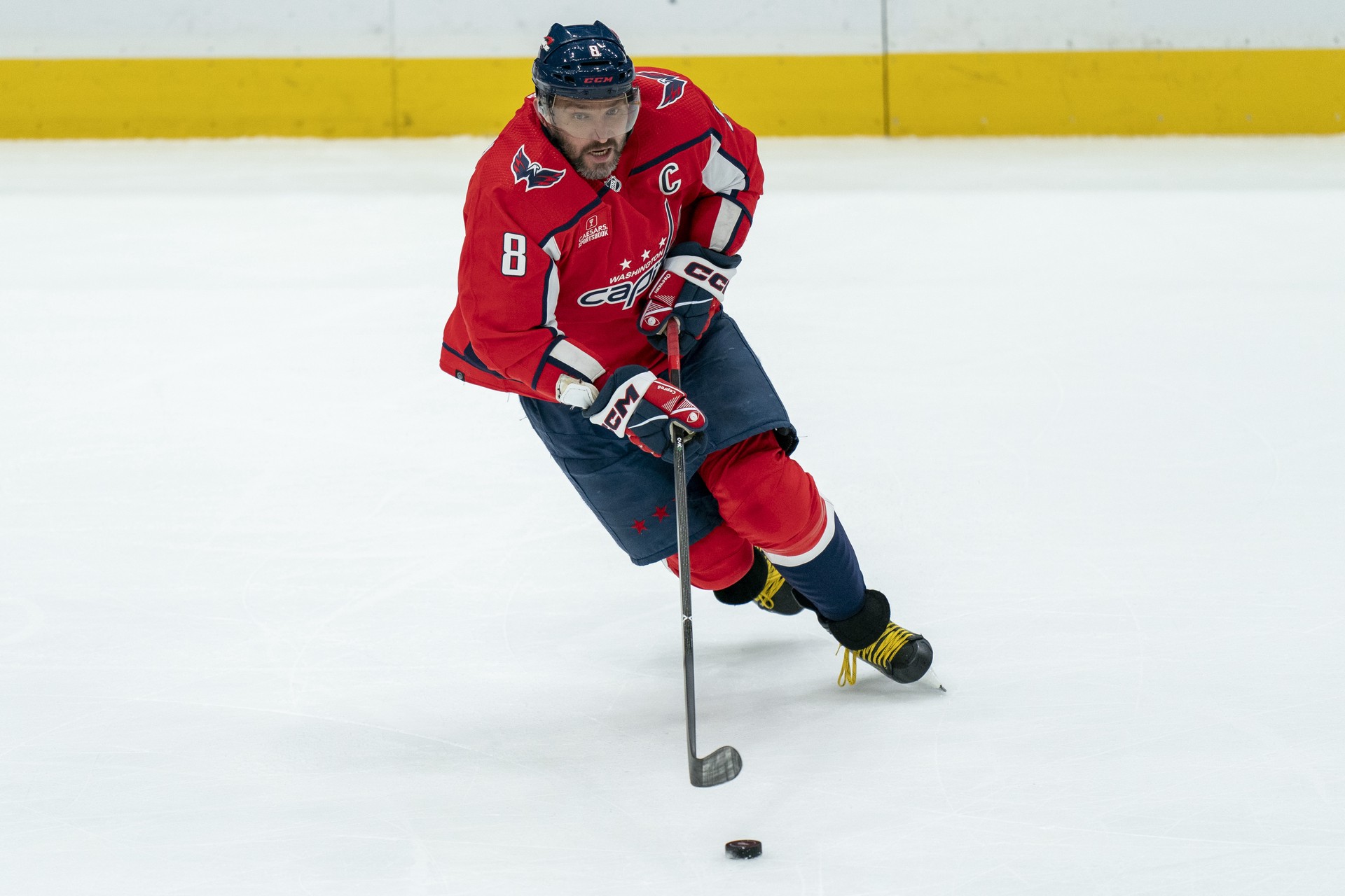 Александр Овечкин вышел на третье место в НХЛ по голам в домашних матчах
