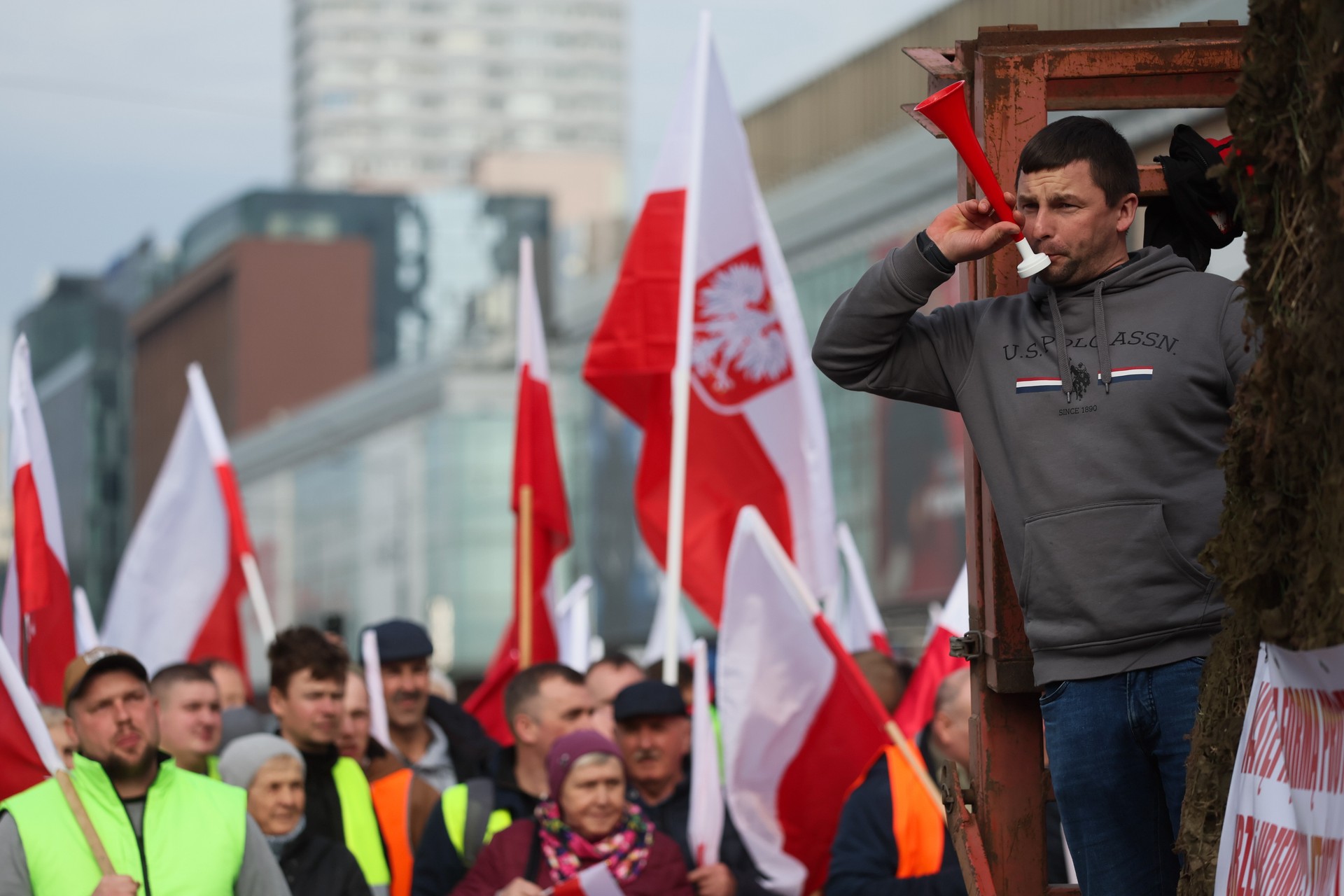 Экс-депутат Рады объяснил причины конфликта Киева и Варшавы на фоне протестов польских фермеров
