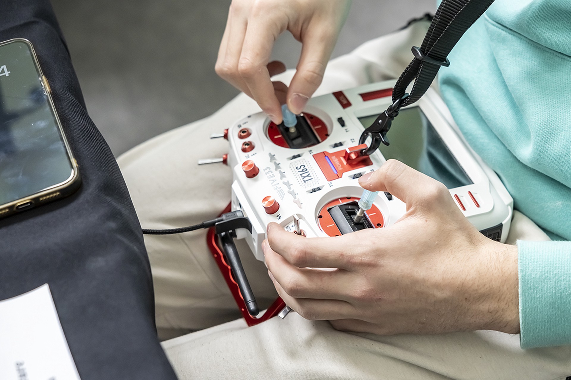 Доля женщин среди поклонников киберспорта почти достигла 40%