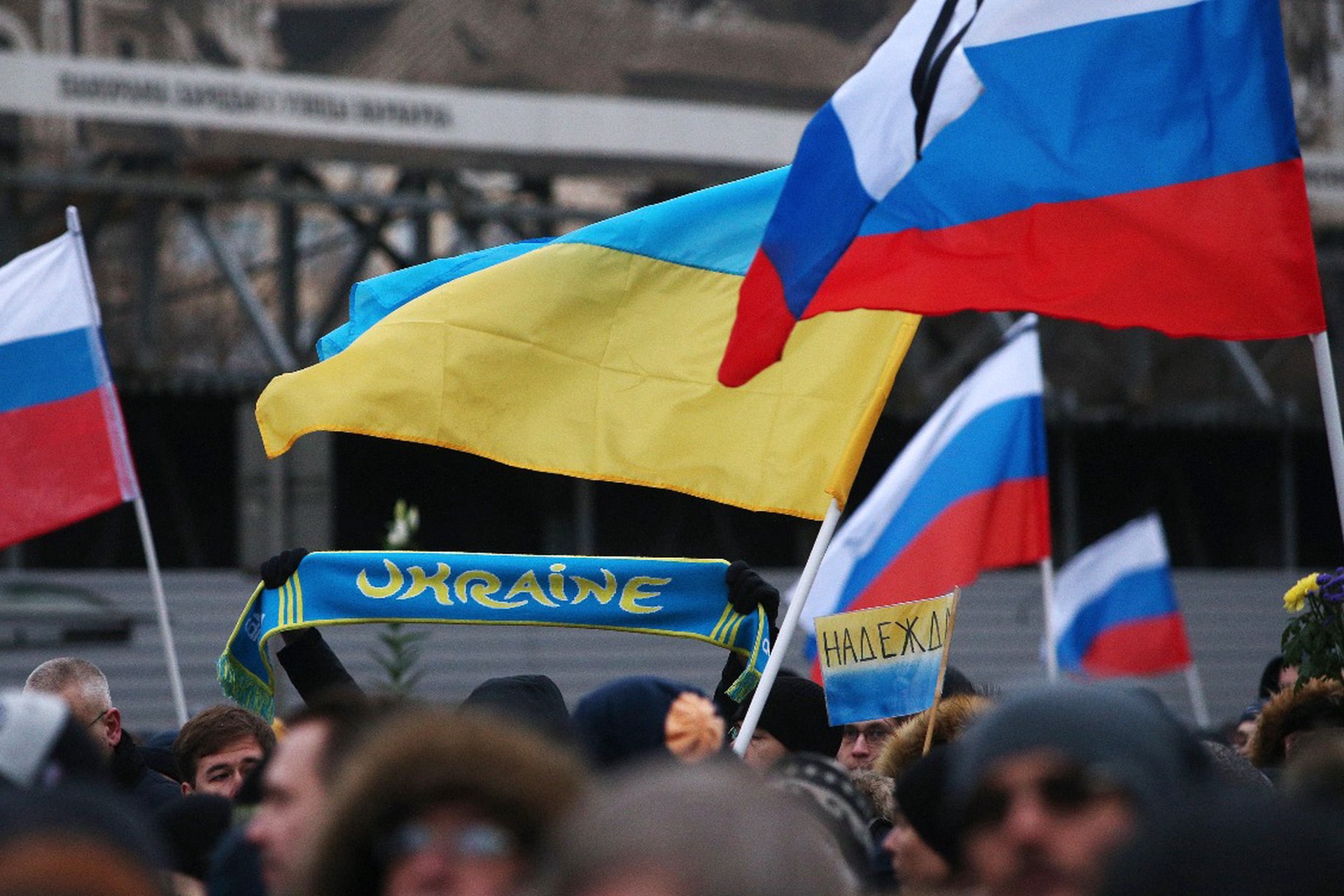 Почему тема мирных переговоров между Россией и Украиной стала возникать чаще