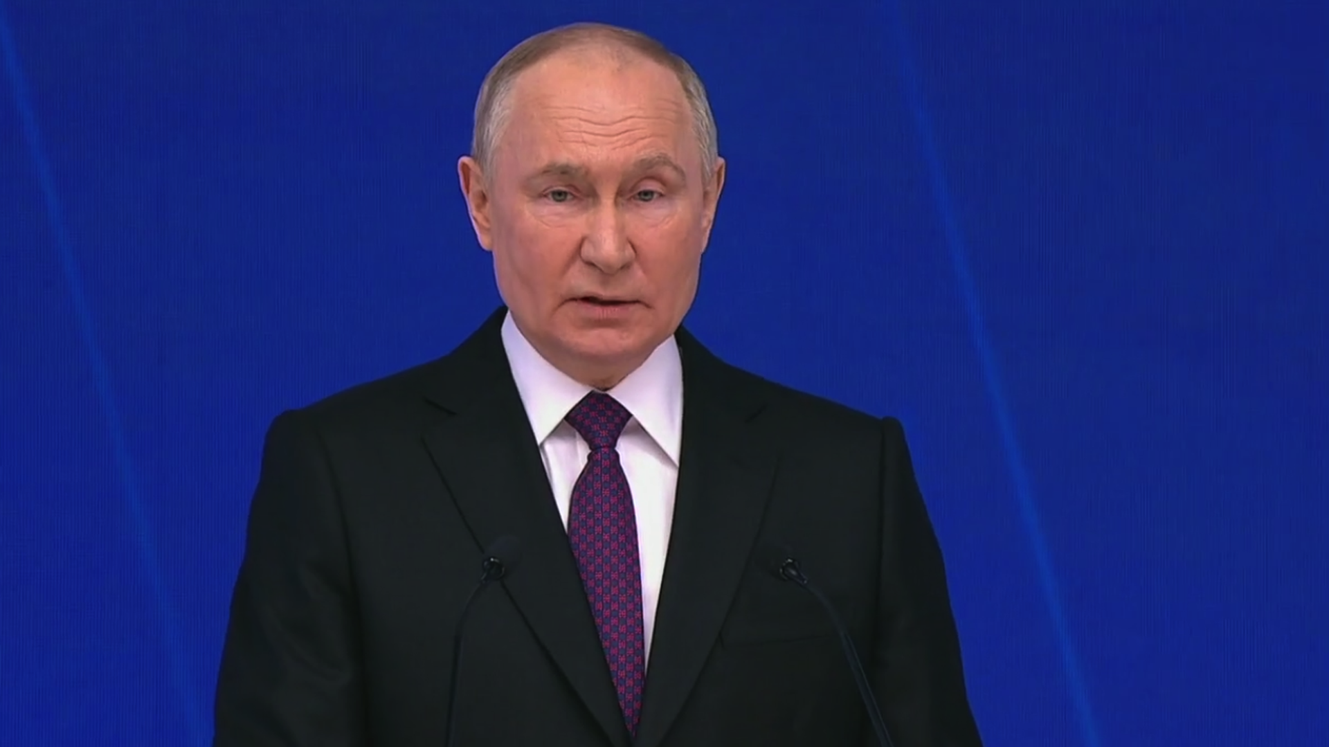 Путин призвал ФСБ не забывать о предателях, участвующих в ДРГ, и наказывать их