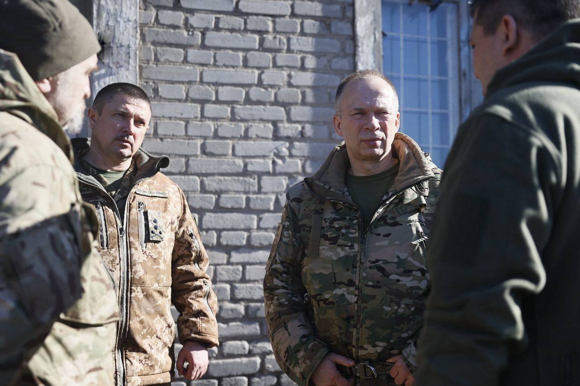 Бутусов: Офицеры ВСУ боятся увольнений и скрывают от Киева поражения в боях