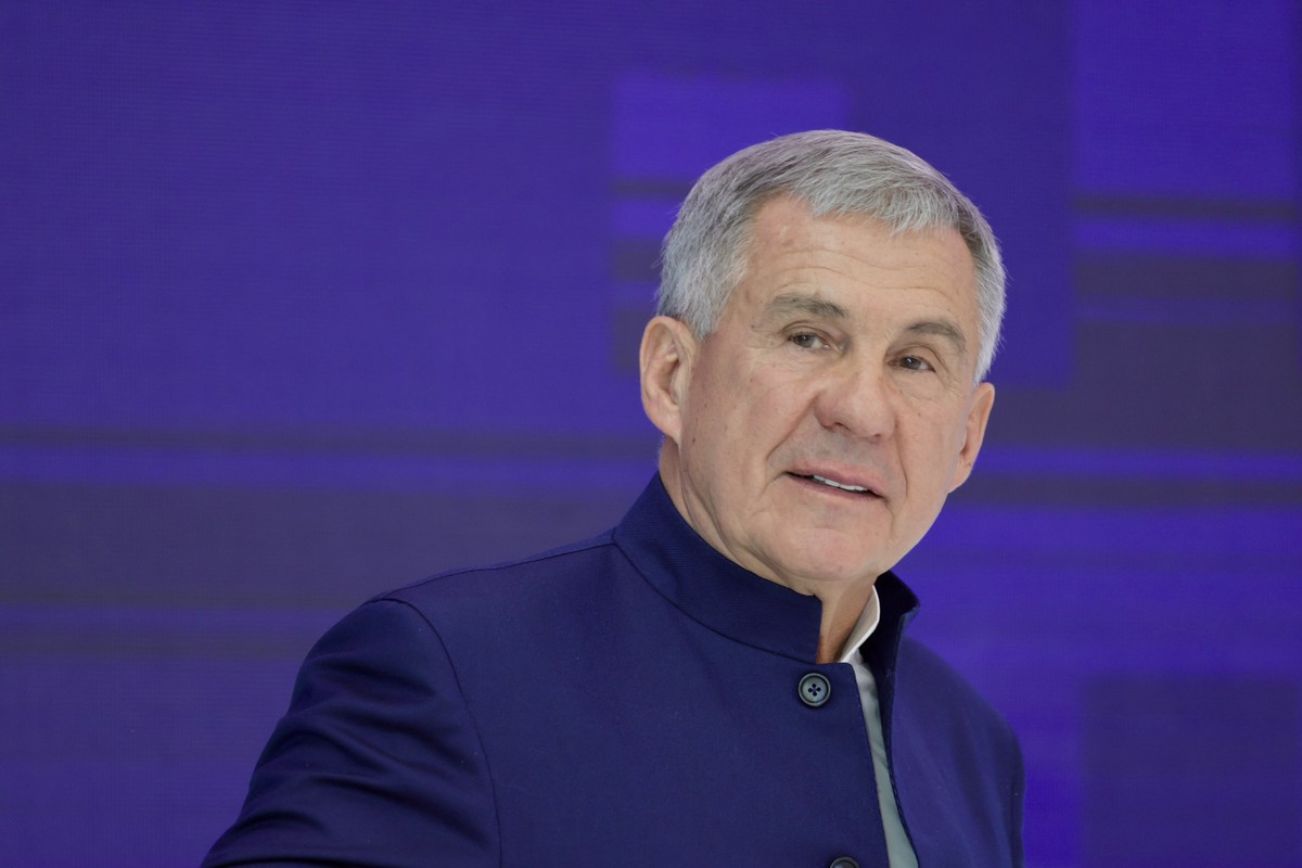 Минниханов призвал усилить безопасность предприятий Татарстана после атак БПЛА