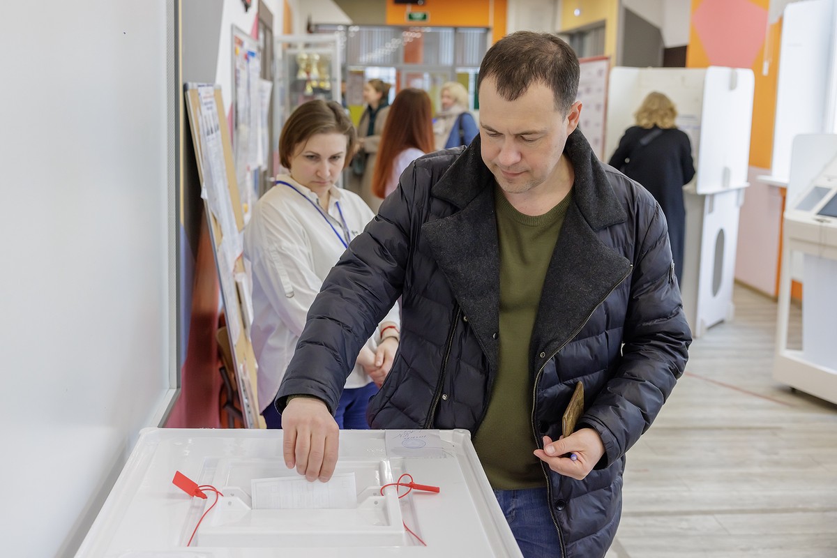 В России завершилось голосование на выборах президента