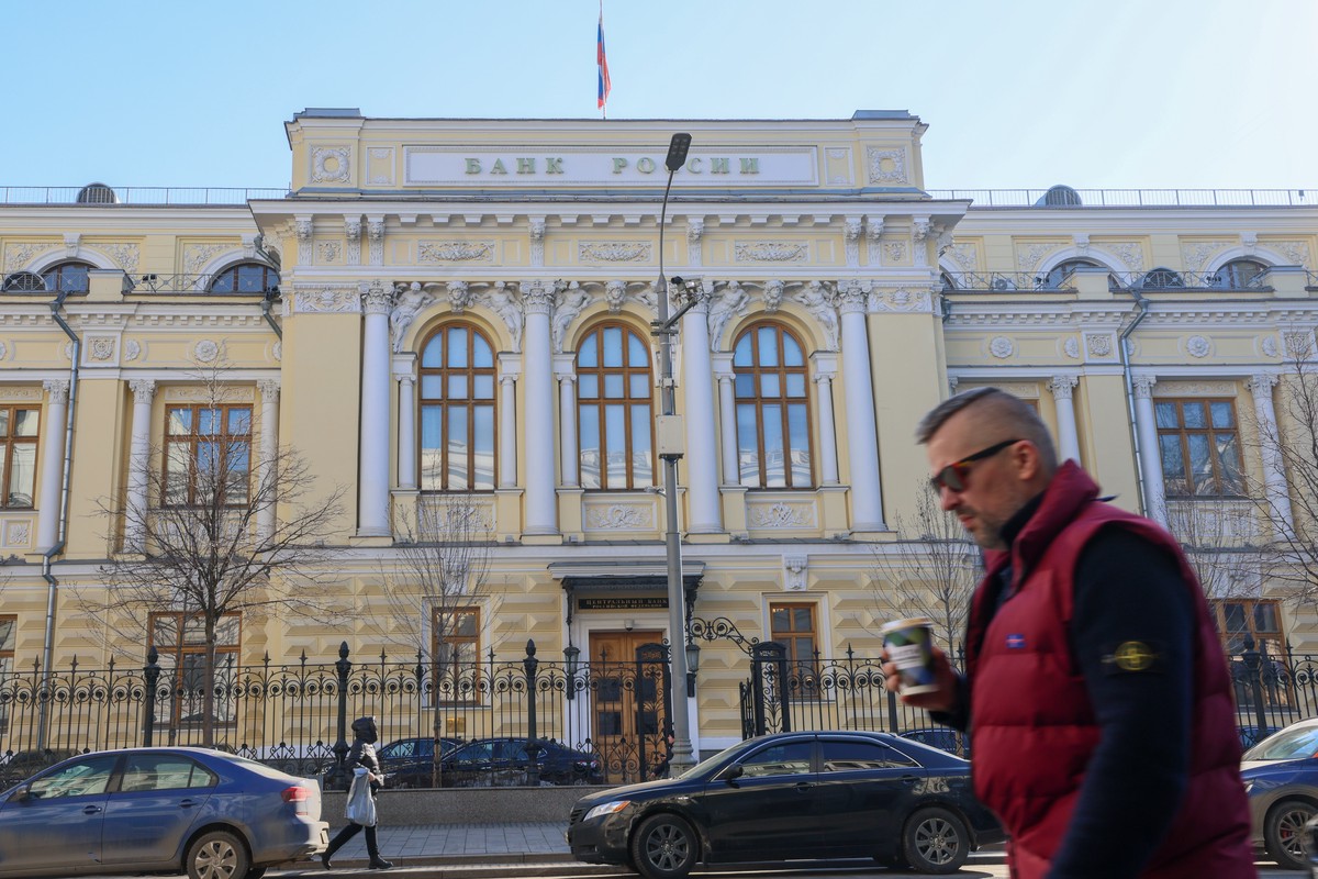 Экономист Проданова заявила, что банки будут снижать ставки по вкладам с мая