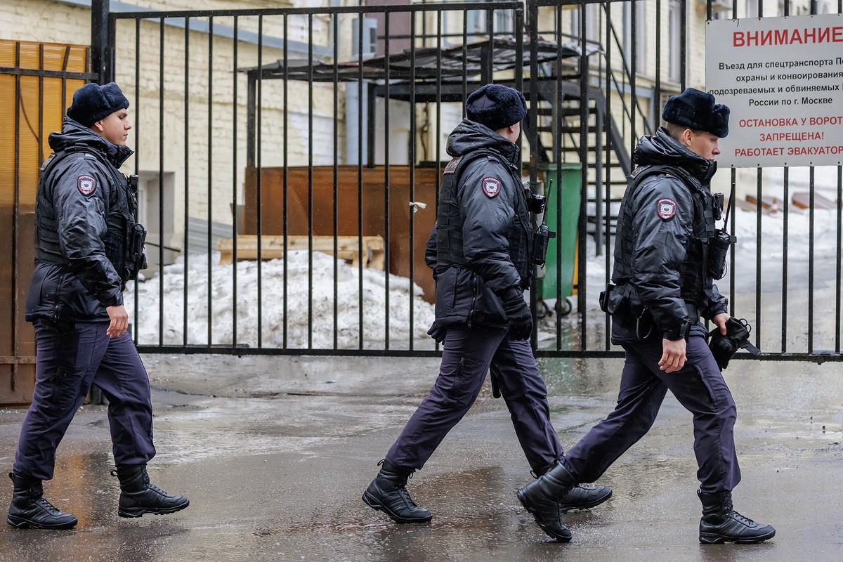 У администрации президента задержан мужчина, вооружённый игрушечным автоматом