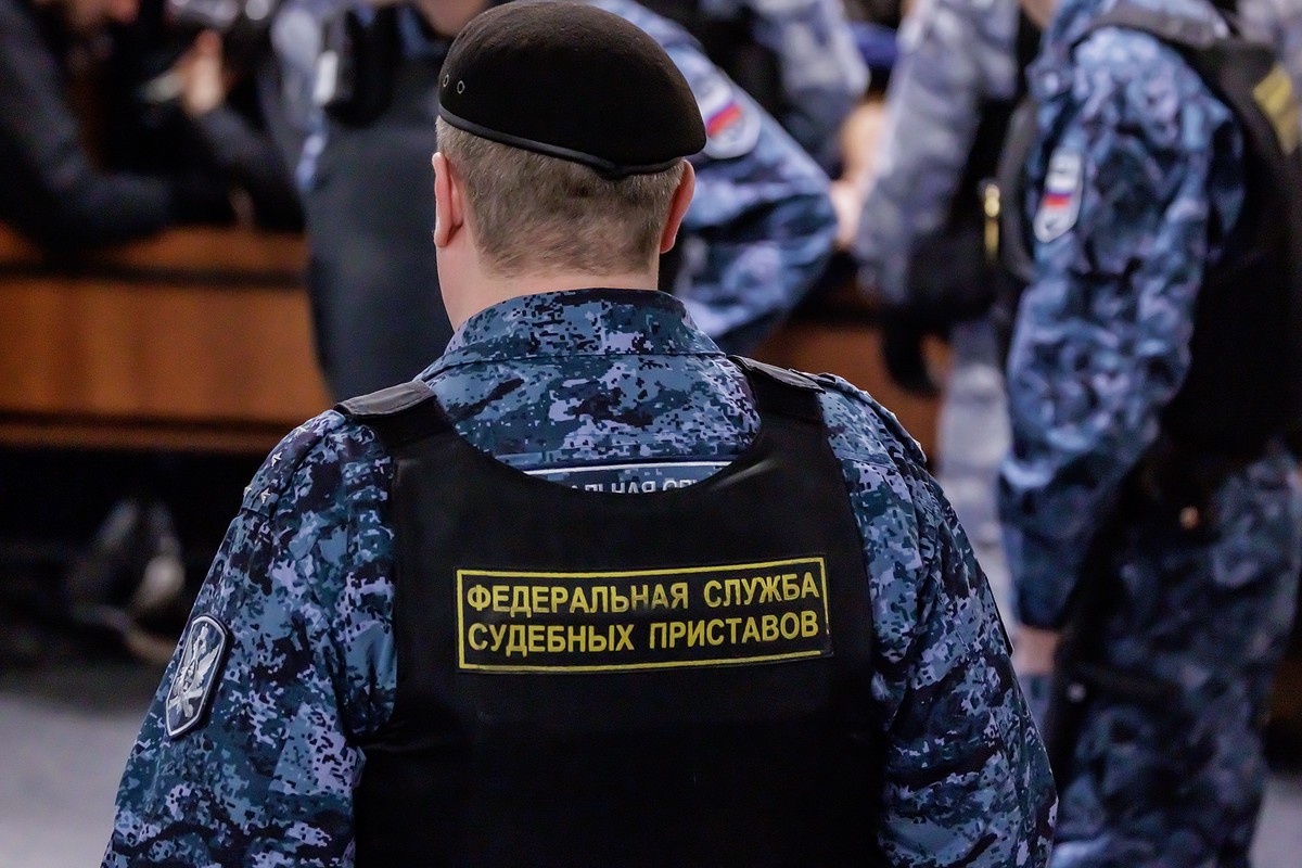 ФССП: В доход государства обращено 2,2 млрд ценных бумаг коррупционеров