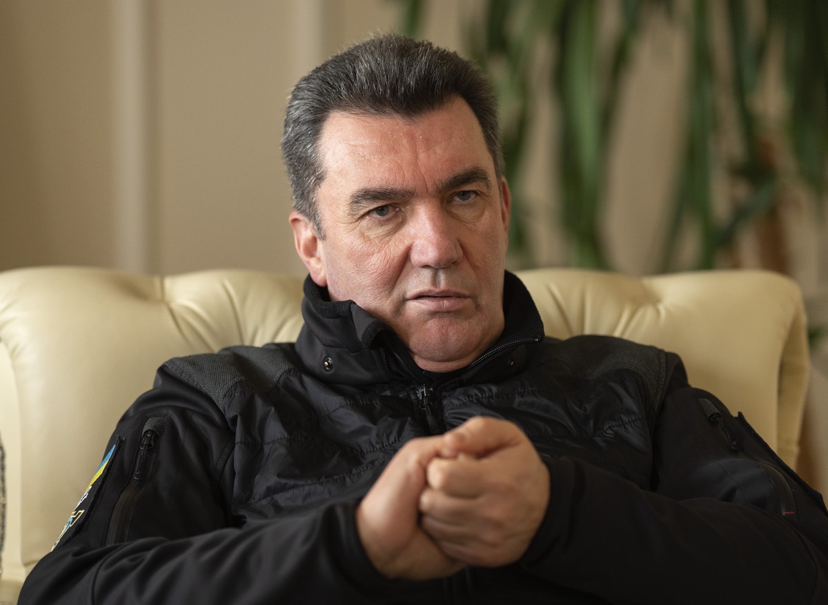 «Зеленский зачищает поляну»: политолог – об увольнении секретаря СНБО Украины Данилова