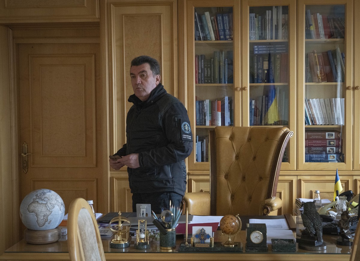 Политолог Кот: Данилов был псом Януковича и Порошенко, предавшим всех за свою карьеру
