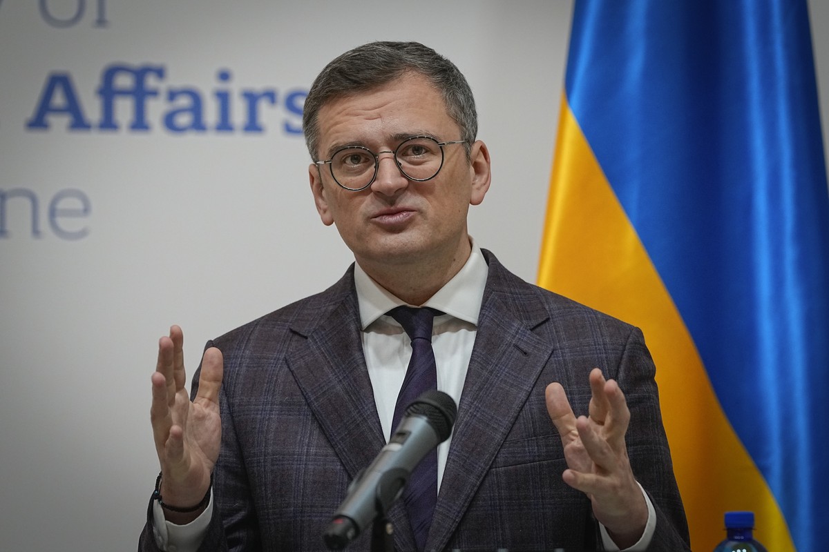 Кулеба в карри: что хочет получить от Индии глава МИД Украины