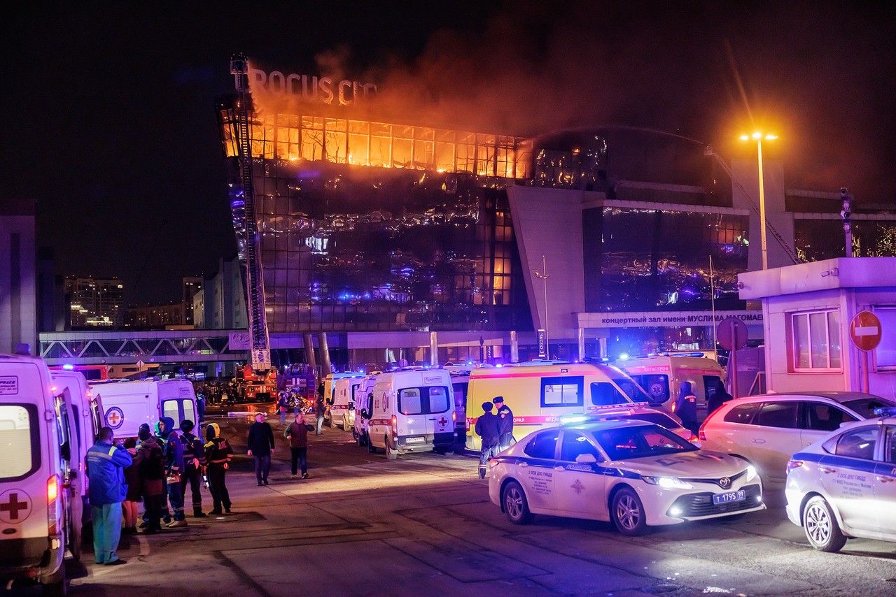 Нашли виноватого: как западные СМИ освещают теракт в «Крокус Сити Холле»