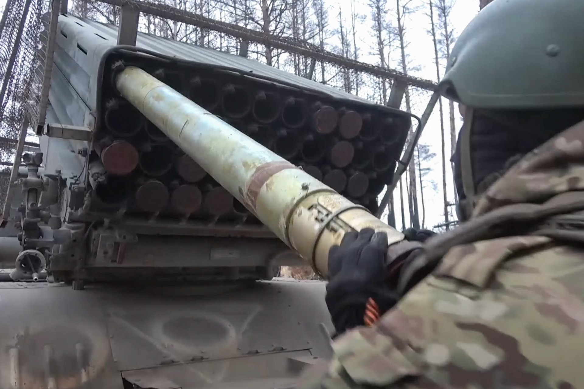ВС РФ нанесли удар по заводу ракетных деталей в Николаеве