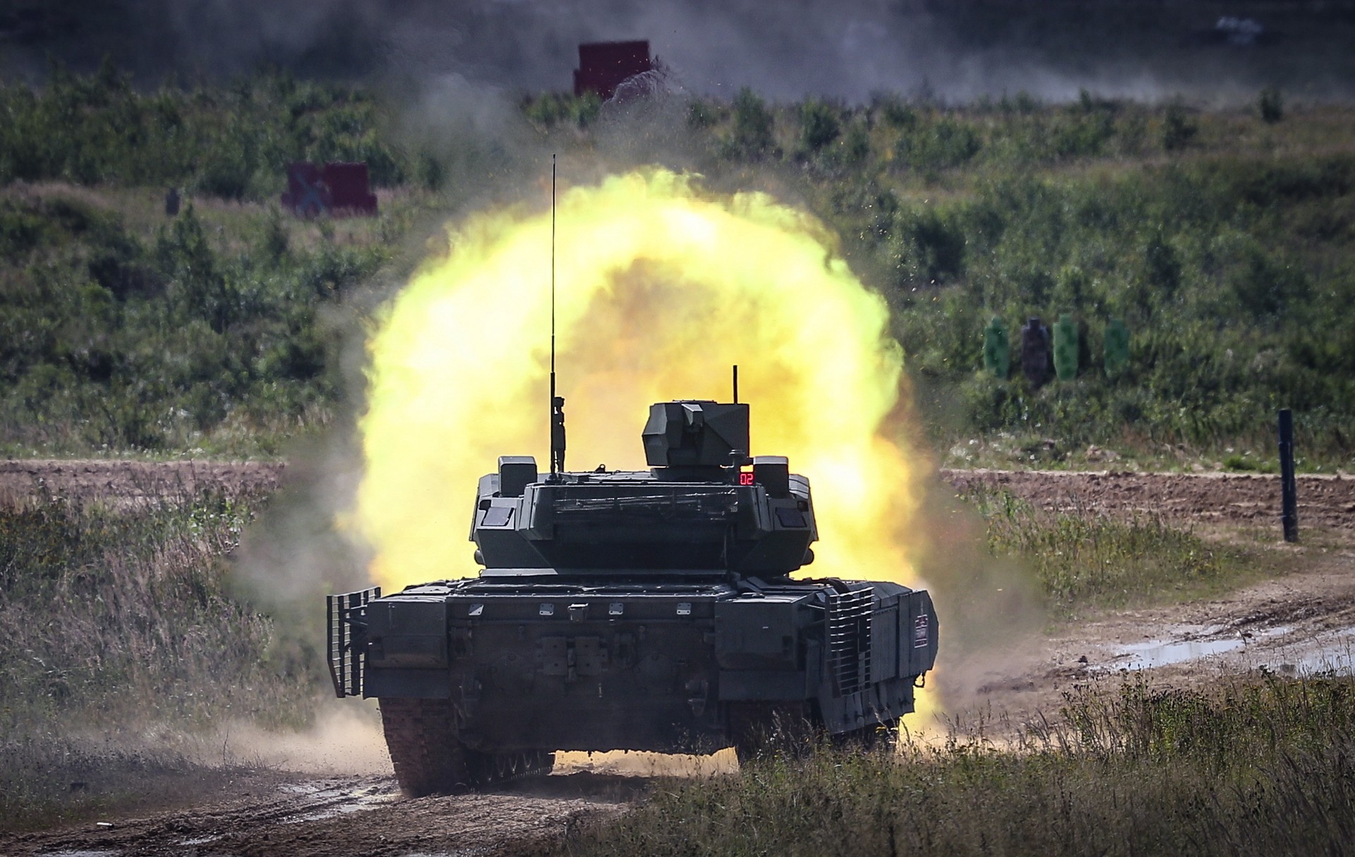 Военный эксперт рассказал об уникальных характеристиках российского танка «Армата»