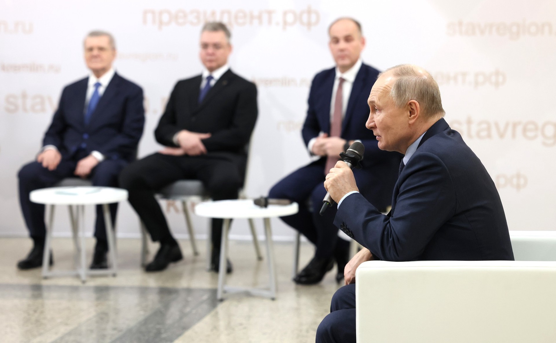 Путин одобрил идею создания аграрных классов в школах России 
