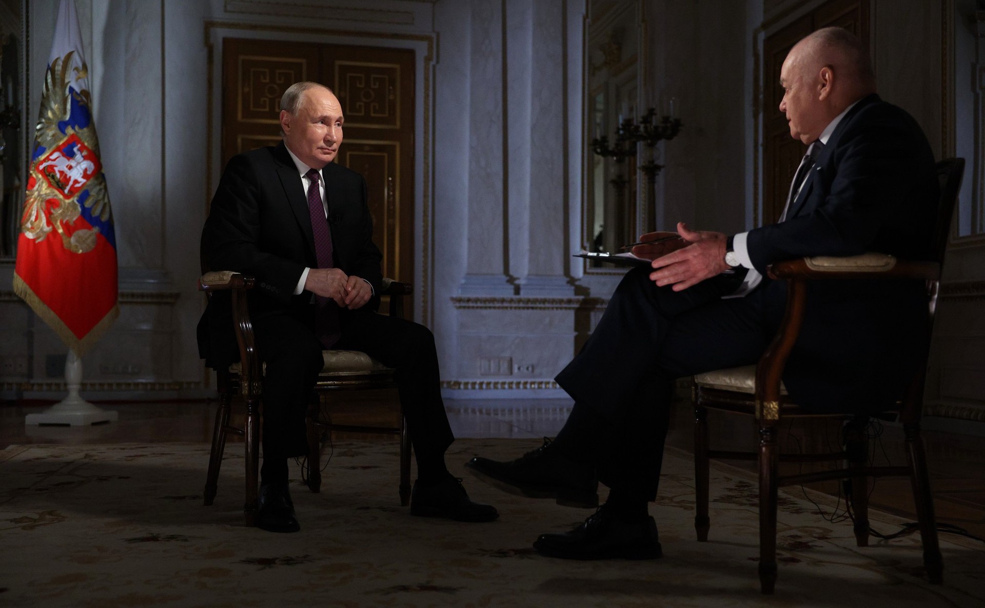 «Бал вампиров заканчивается»: Путин – о западных элитах 