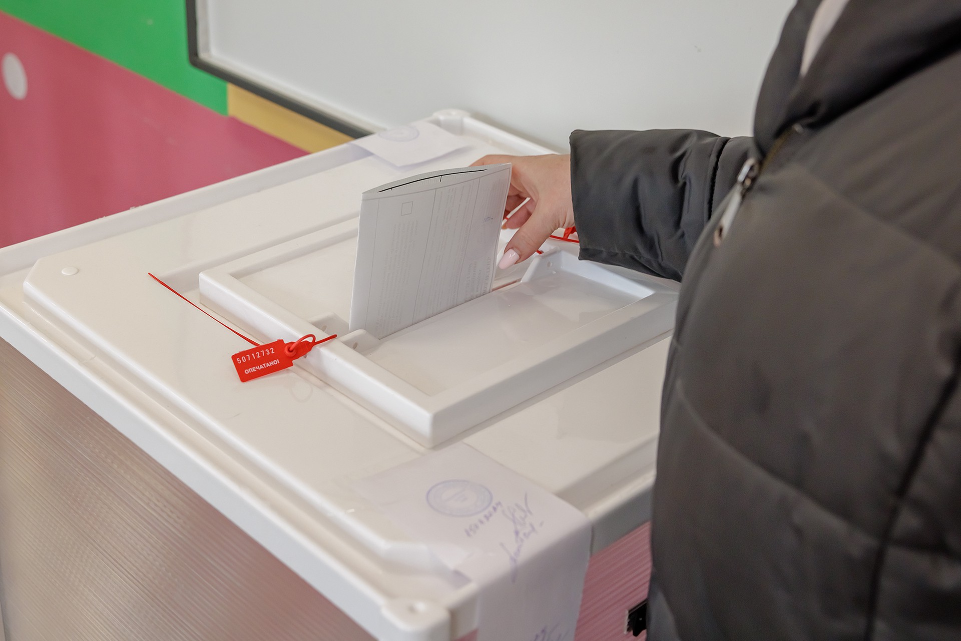 Явка на выборы президента России в первый день голосования превысила 30%