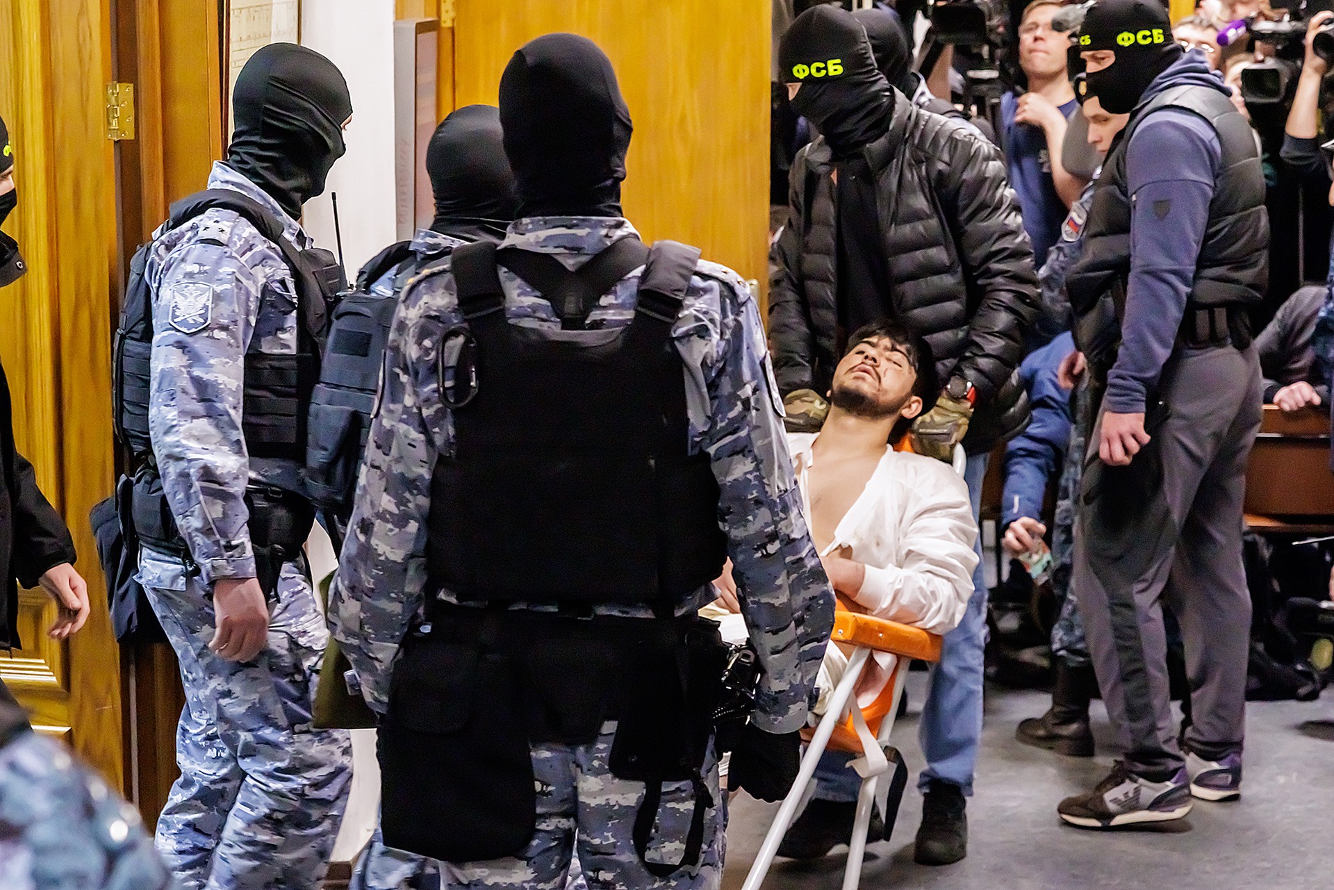 Суд на три месяца продлил арест фигуранту дела о теракте в «Крокусе» Файзову*