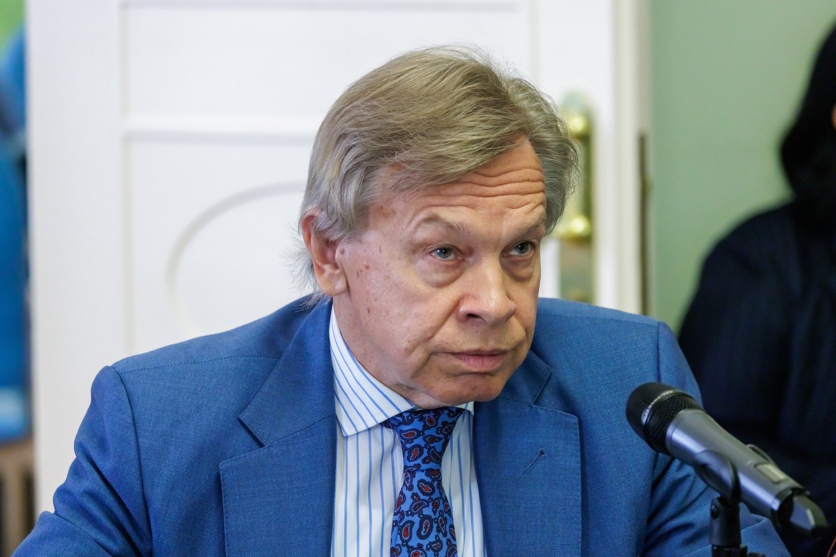 Сенатор Пушков назвал лицемерием попытку Обамы оправдать провал Байдена неудачей