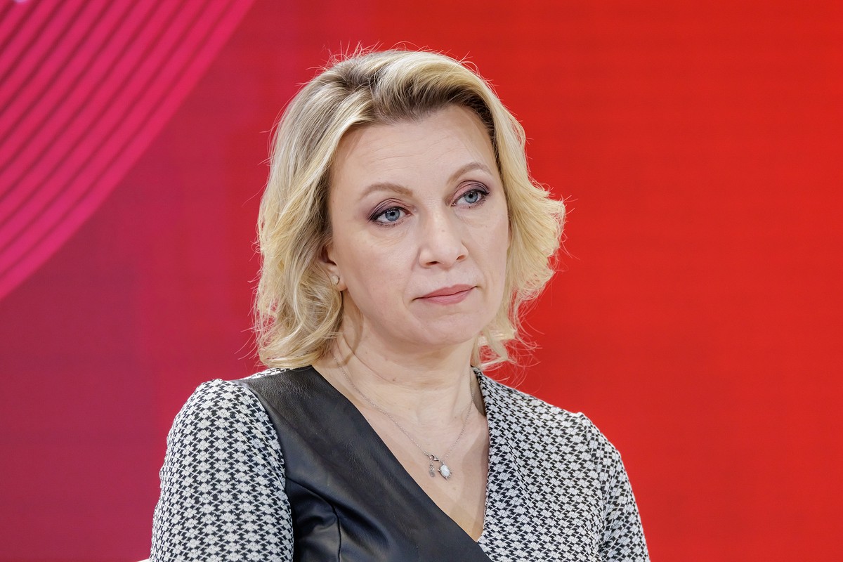 Захарова указала на незыблемость дипломатического статуса в России