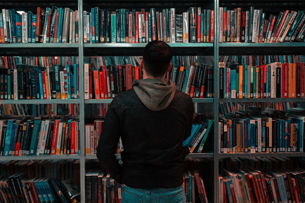 Книга – лучший беспилотник: чему нам стоит поучиться у релокантов