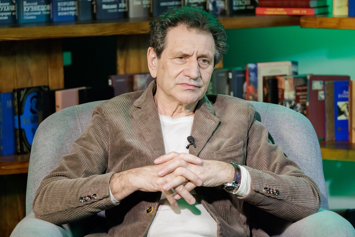 «Они хотят нас уничтожить»: актёр Евгений Князев объяснил, почему западный мир ополчился на Россию