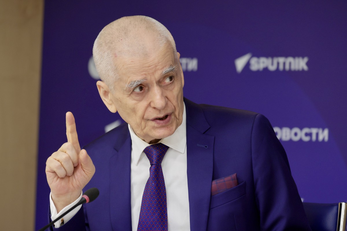 Онищенко рассказал, что убивает россиян