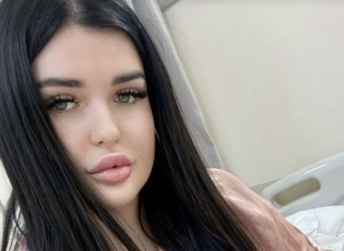 ФСБ показала фото жительницы Варшавы, передавшей в РФ компоненты бомбы