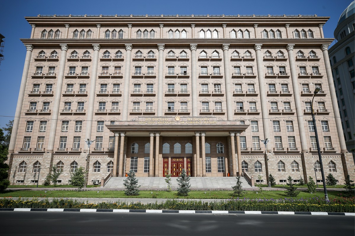 МИД Таджикистана вручил ноту послу РФ из-за якобы нарушений прав своих граждан