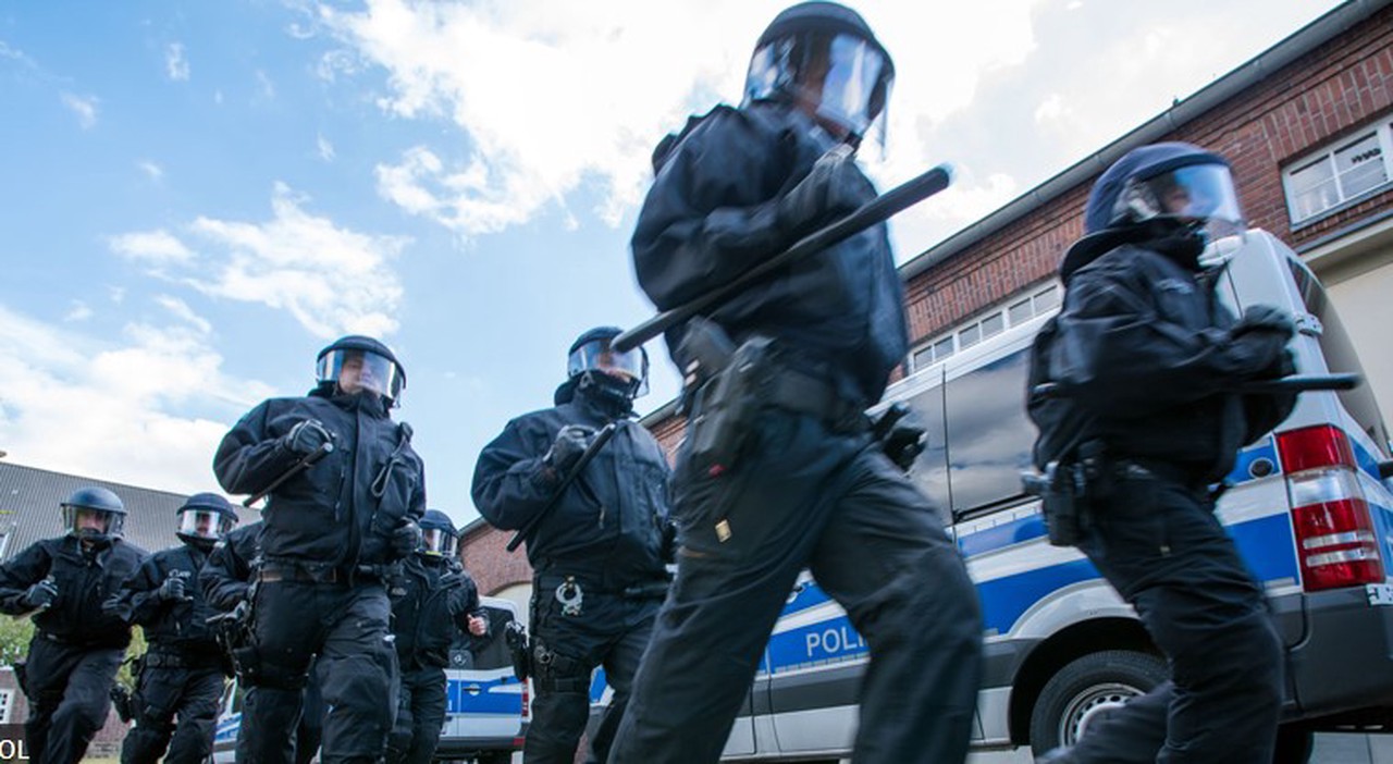 Полиция Германии предотвратила попытку теракта у посольства Израиля в Берлине