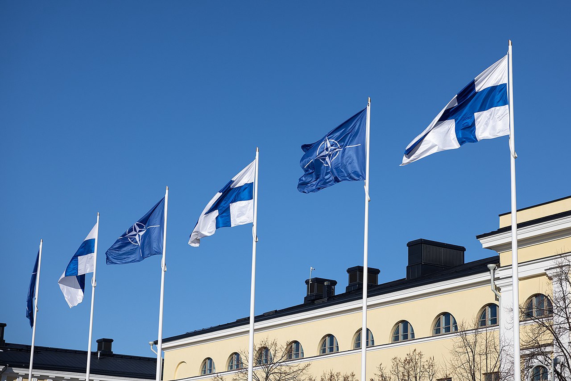 Столтенберг допустил создание штаба войск НАТО в Финляндии