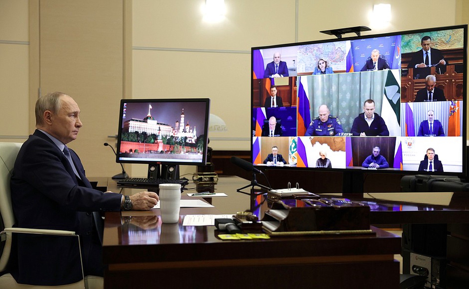 Песков отреагировал на замечание, которое Путин сделал на совещании тюменскому губернатору