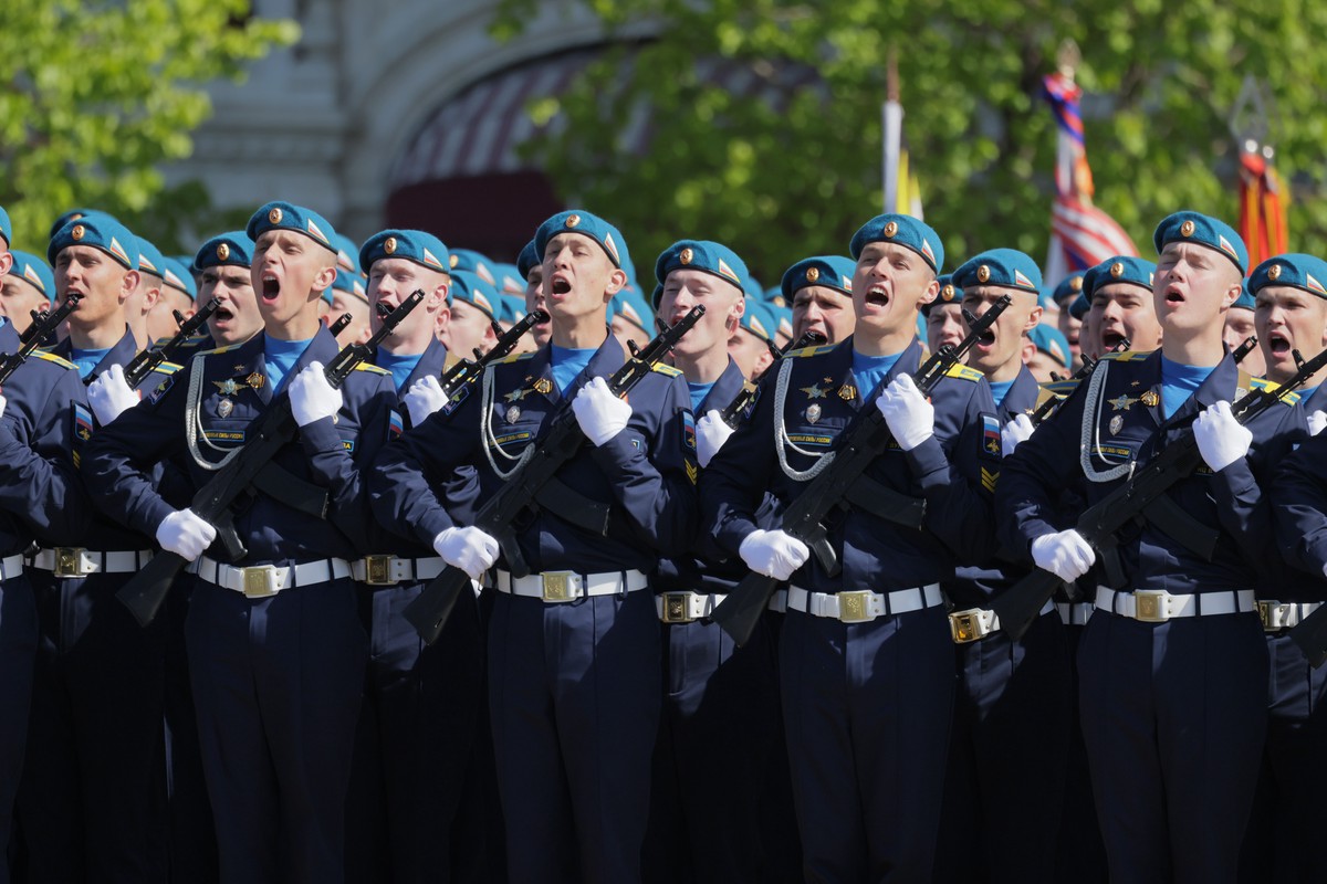 Посол Сербии поздравил россиян с Днём Победы