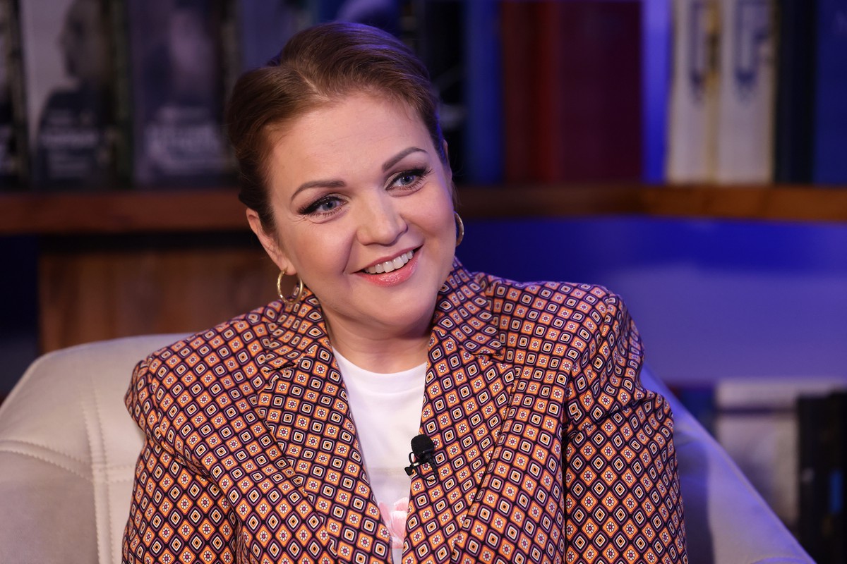 Певица Марина Девятова назвала имя королевы русской народной песни