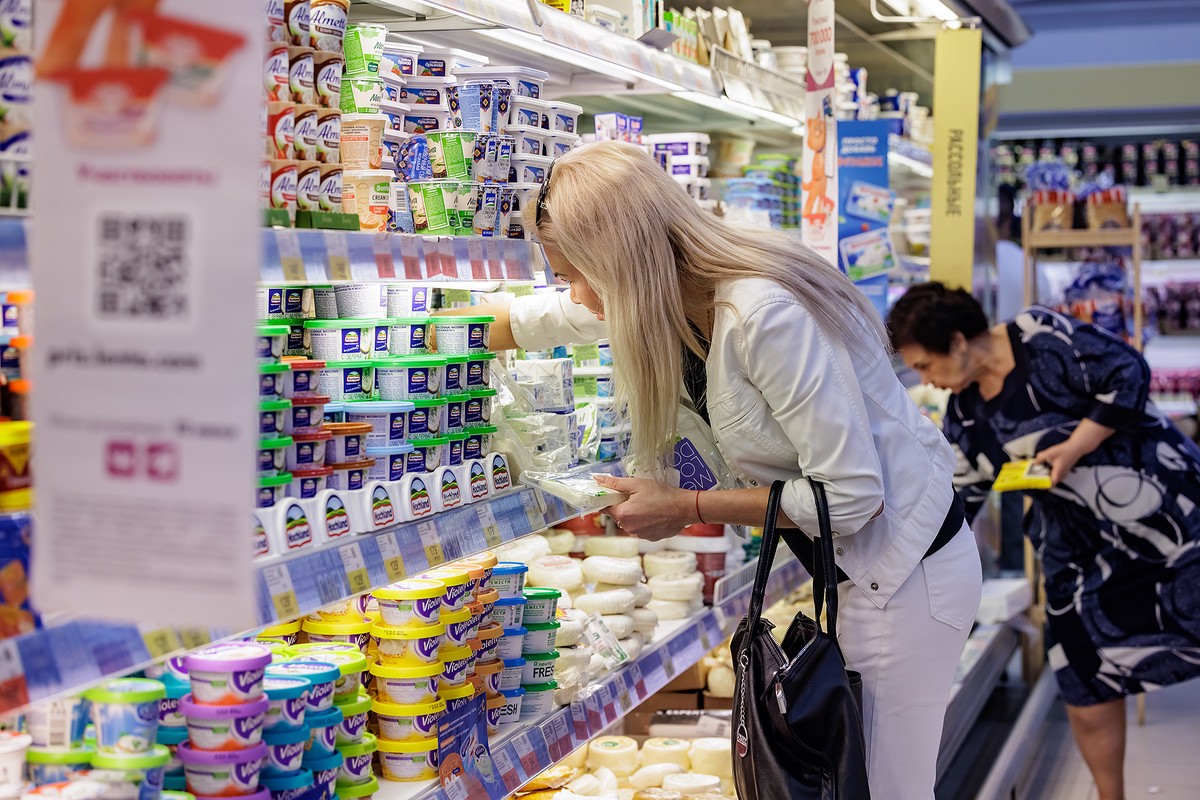 Только 13% россиян оценивают своё материальное положение как хорошее