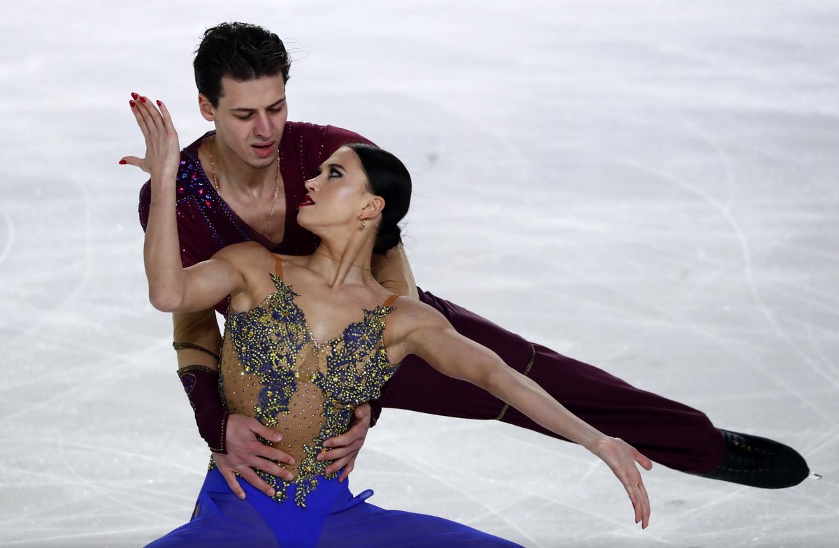 USFSA попросила открепить Аннабель Морозову из сборной России