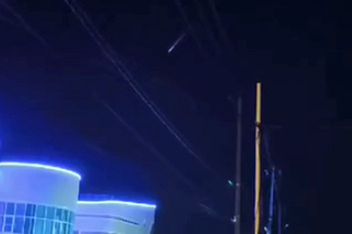 НЛО, замеченное ночью в небе над Ставропольем, оказалось спутником Starlink-2653