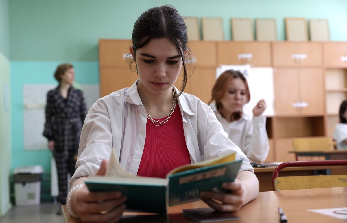 В Национальном родкомитете назвали способы заставить учителей перестать излишне нагружать школьников