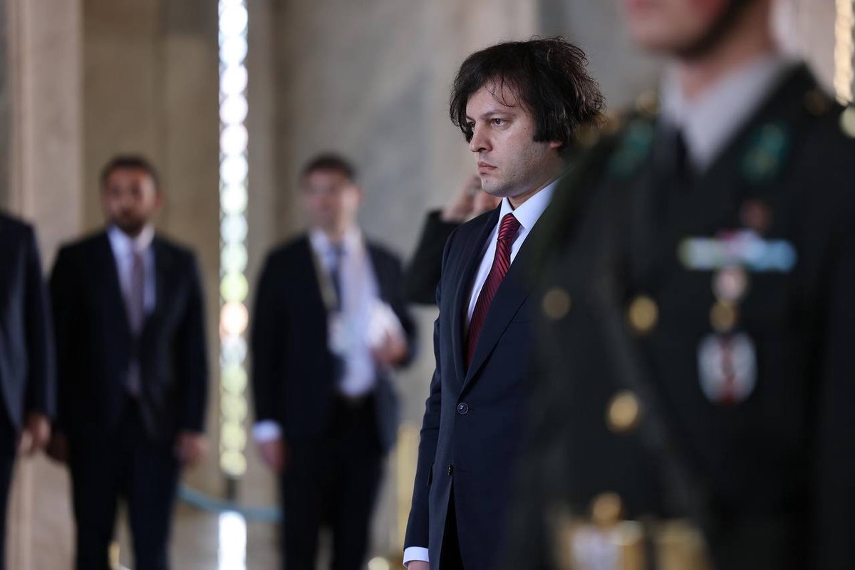 Премьер Кобахидзе: Грузия не собирается восстанавливать дипотношения с Россией