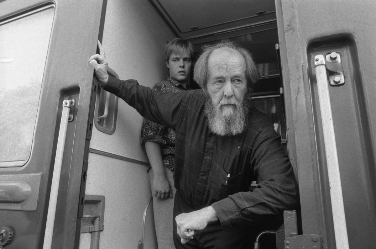 Пророк-звезда: как Солженицын сделал из своего возвращения шоу
