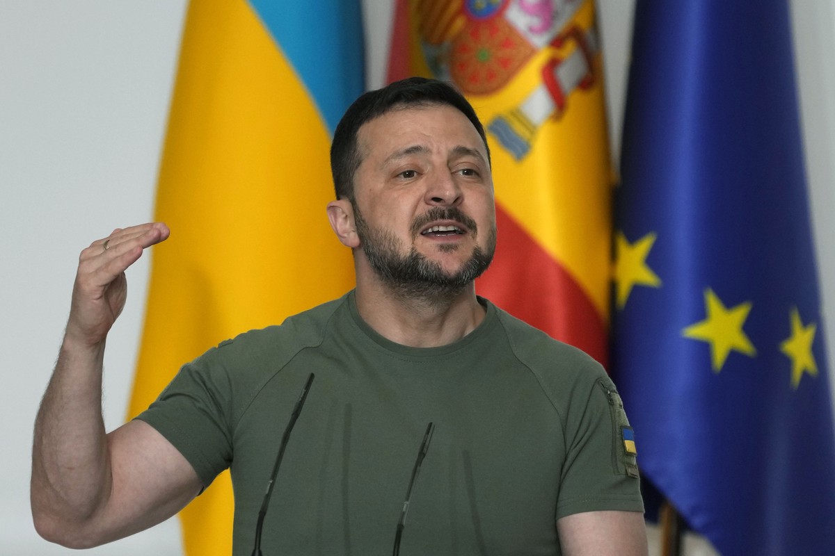 Зеленский считает, что не определившиеся с саммитом в Швейцарии страны хуже, чем враги