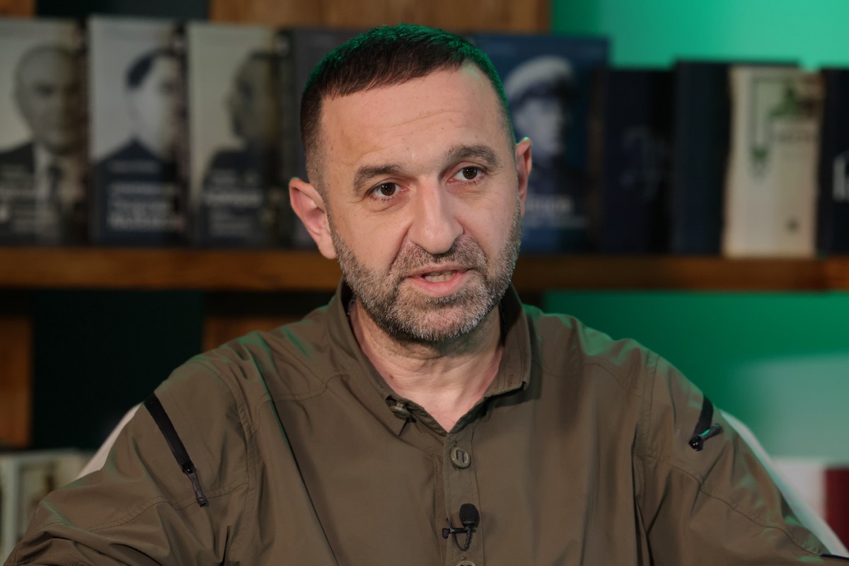 «Украина уже не ваша страна, вас купили»: актёр Фидаров обратился к украинским гражданам