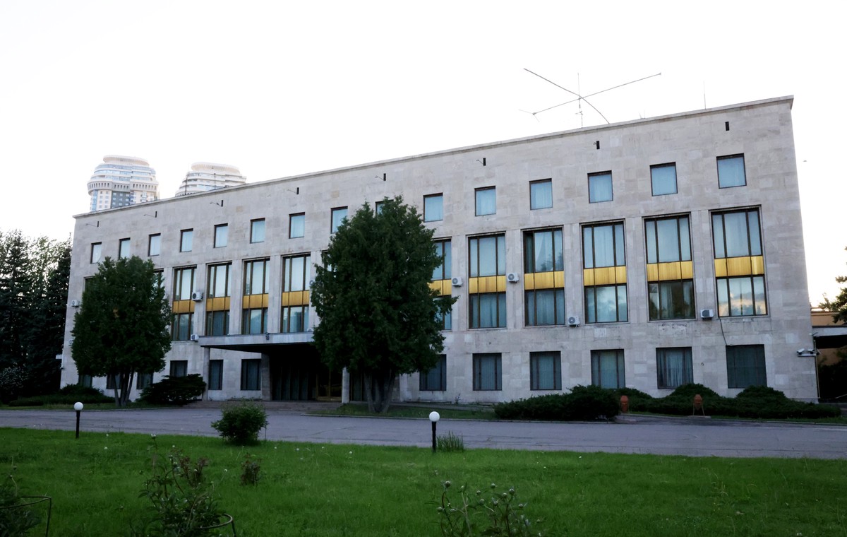 Послу Румынии вручили в МИД ноту об объявлении сотрудника персоной нон грата