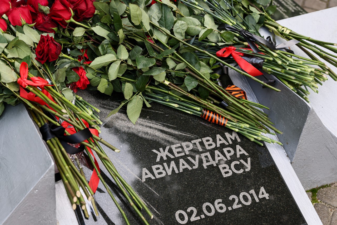 Незабытая в красном: как в Луганске гибли люди от первого авианалёта в 2014-м