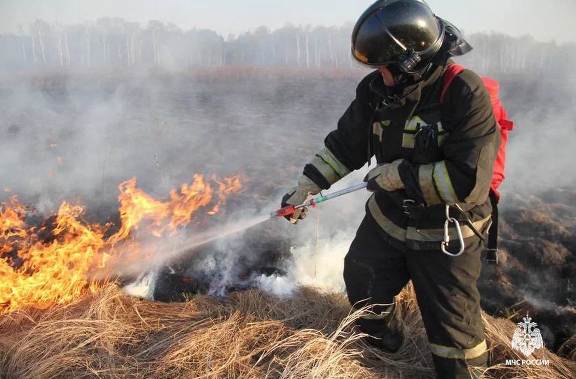 В Якутии из-за лесных пожаров введён режим ЧС федерального характера