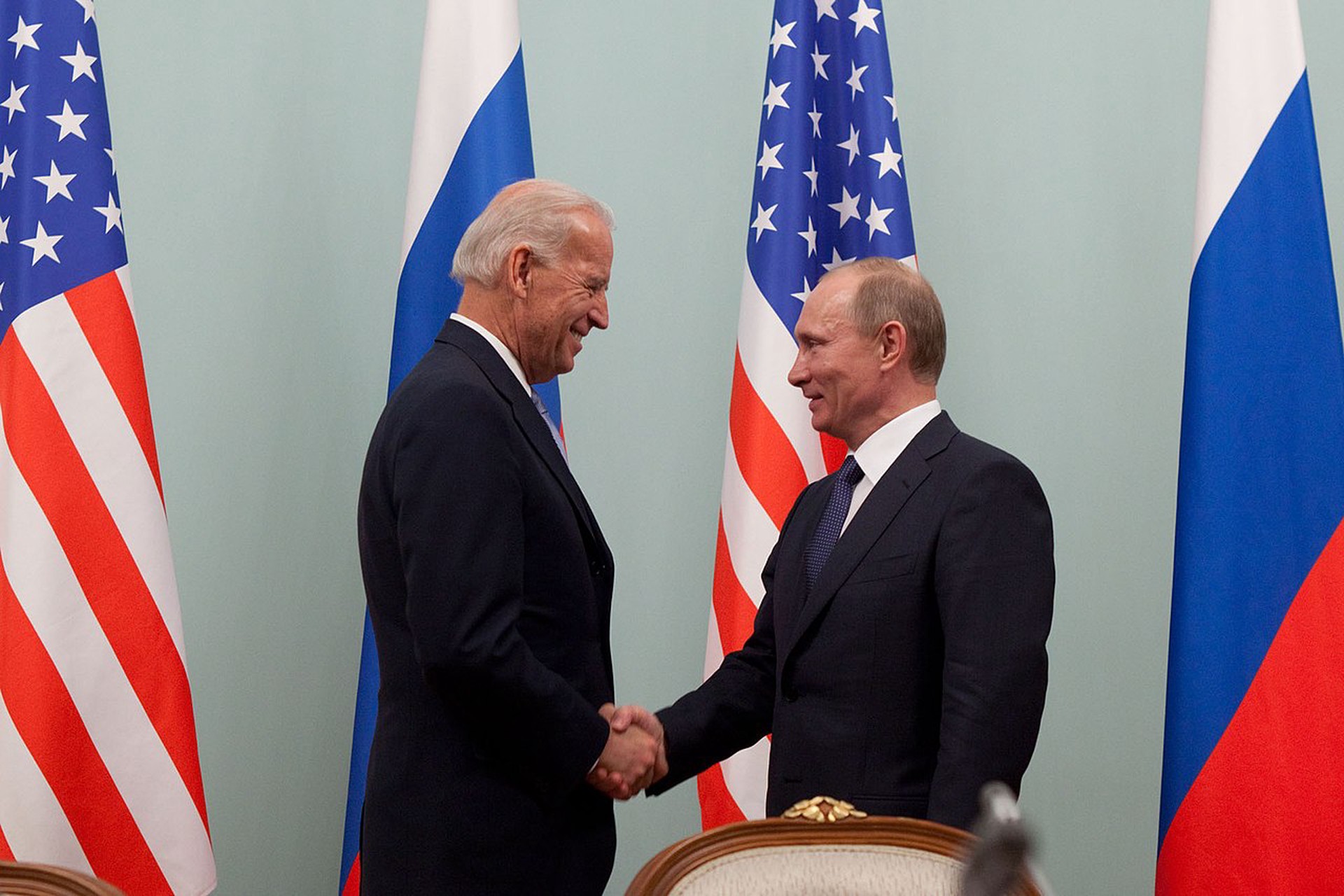В Кремле предложили уточнить у Байдена, откуда он «знает Путина 40 лет»