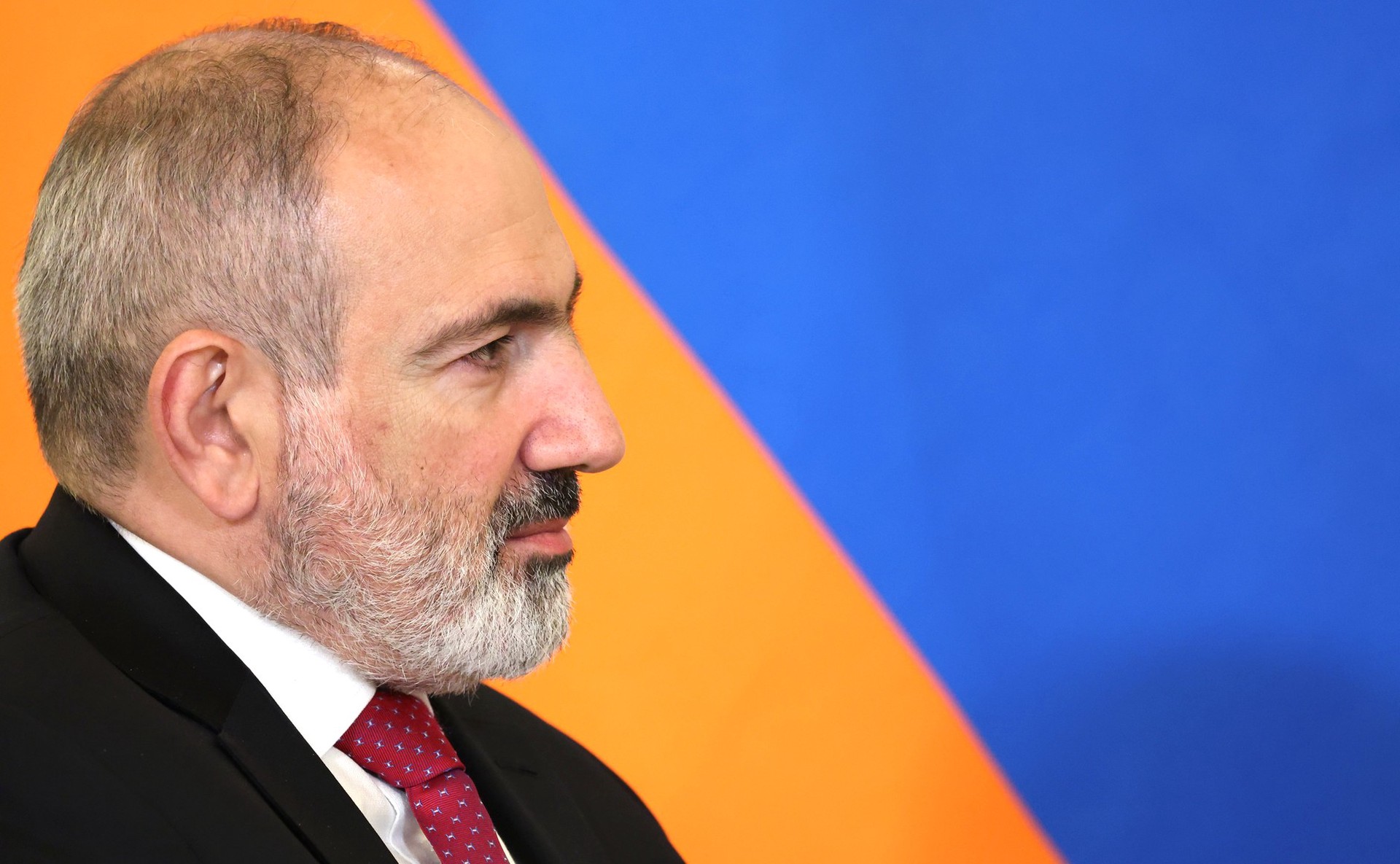 Пашинян заявил, что Армения выйдет из ОДКБ, когда власти посчитают это нужным