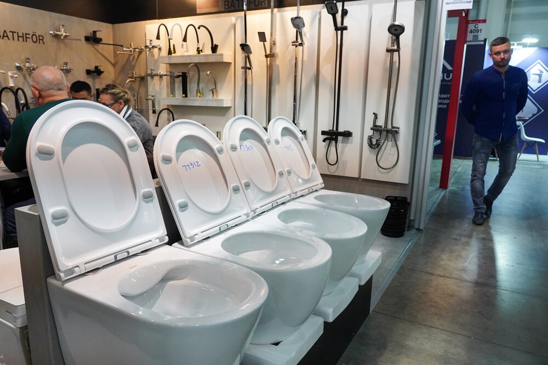 Из-за унитазов Италия потеряет порядка €140 млн 